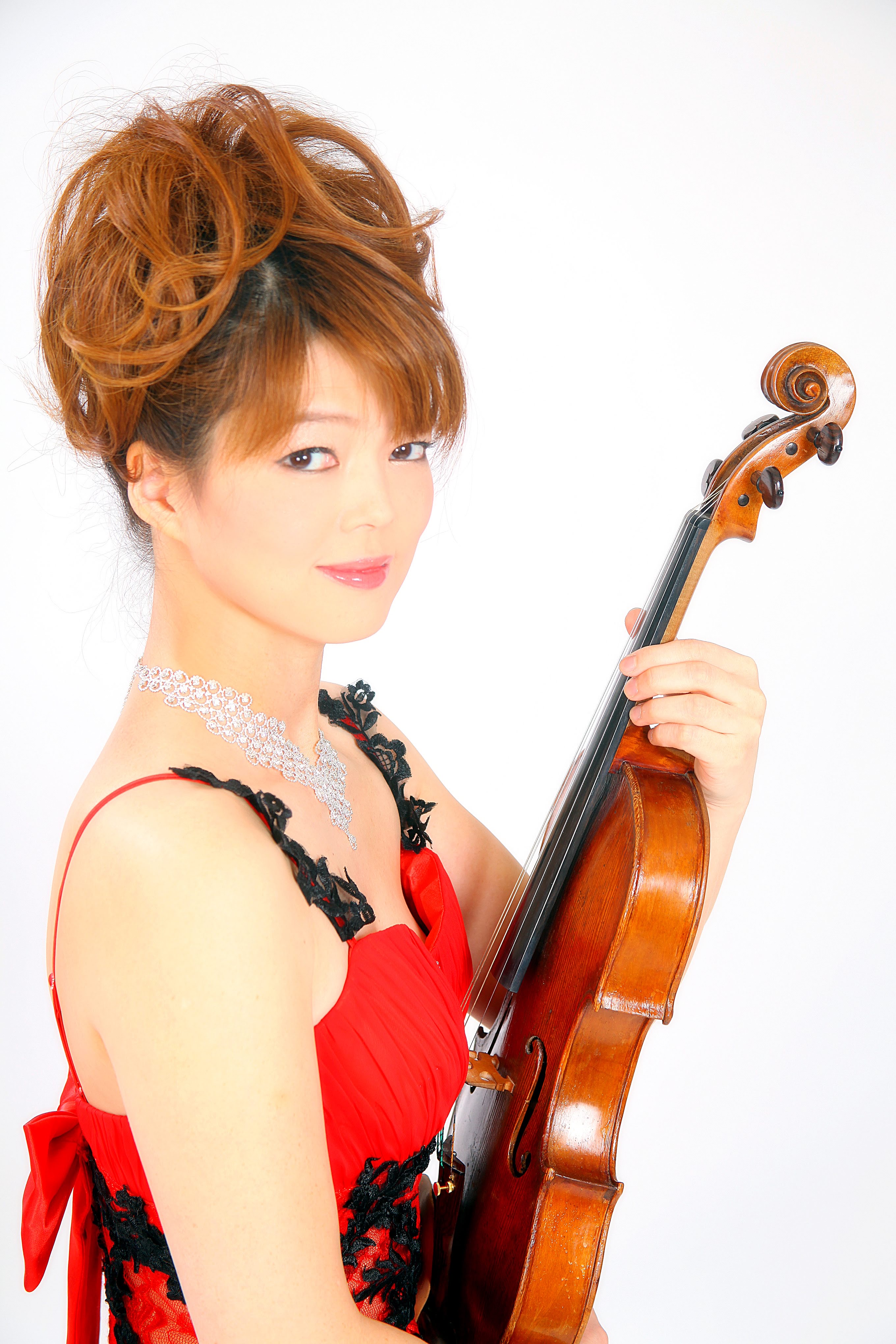 柳楽毬乃